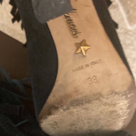 Black suede Gucci’s booties with fringe and tassel 38 - Picture 5 of 7